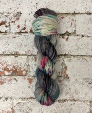 Load image into Gallery viewer, Superwash Sport/5 Ply Yarn Wool, 100g/3.5oz, High School Reunion
