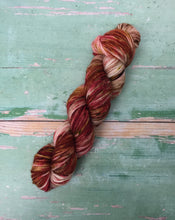 Load image into Gallery viewer, Superwash Merino DK/Light Worsted Yarn Wool, 100g/3.5oz, Piano Wire
