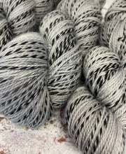 Load image into Gallery viewer, Superwash Zebra 4 Ply Fingering Yarn, 100g/3.5oz, Fade to Grey
