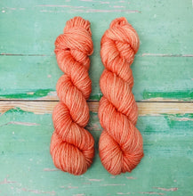 Load image into Gallery viewer, Dye to order - Merino Chunky

