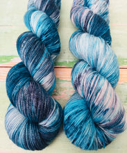 Load image into Gallery viewer, Superwash Merino Nylon Titanium Sock Yarn, 100g/3.5oz, Ship of Fools

