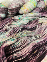 Load image into Gallery viewer, Superwash BFL Nylon Ultimate Sock Yarn, 100g/3.5oz, One of a Kind
