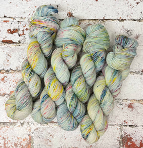 Superwash Merino Nylon Titanium Sock Yarn, 100g/3.5oz, Word Salad