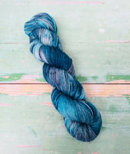 Load image into Gallery viewer, Superwash Bluefaced Leicester Nylon Ultimate Sock Yarn, 100g/3.5oz, Ship of Fools
