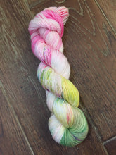 Load image into Gallery viewer, Superwash Merino Single Ply Fingering Yarn, 100g/3.5oz, Look at the Flowers
