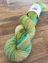 Load image into Gallery viewer, Dye to order - Titanium Sock
