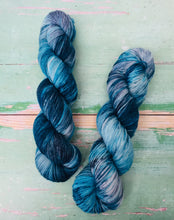 Load image into Gallery viewer, Superwash Merino Nylon Titanium Sock Yarn, 100g/3.5oz, Ship of Fools
