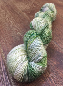 Superwash Merino Single Ply Fingering Yarn, 100g/3.5oz, Tell it to the Frogs