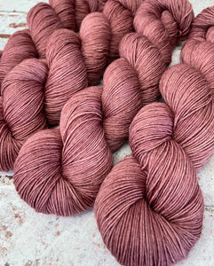 Superwash BFL Nylon Ultimate Sock Yarn, 100g/3.5oz, Rosebud