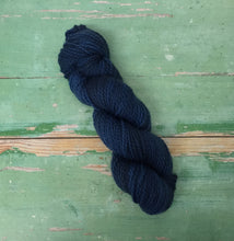 Load image into Gallery viewer, Superwash Bluefaced Leicester Aran/Worsted Yarn Wool, 100g/3.5oz, Alice
