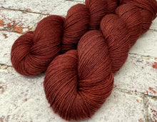 Load image into Gallery viewer, Superwash BFL Nylon Ultimate Sock Yarn, 100g/3.5oz, Dragon’s Eyes
