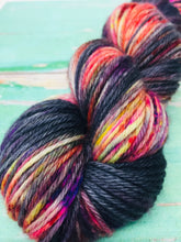 Load image into Gallery viewer, Superwash Merino DK/Light Worsted Yarn Wool, 100g/3.5oz, Eccentric Orbit
