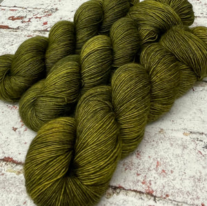 Superwash Merino Single Ply Fingering Yarn, 100g/3.5oz, Bagginses
