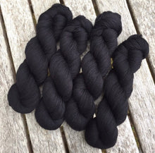 Load image into Gallery viewer, Dye to order - BFL Aran
