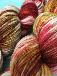 Superwash Merino DK/Light Worsted Yarn Wool, 100g/3.5oz, Piano Wire