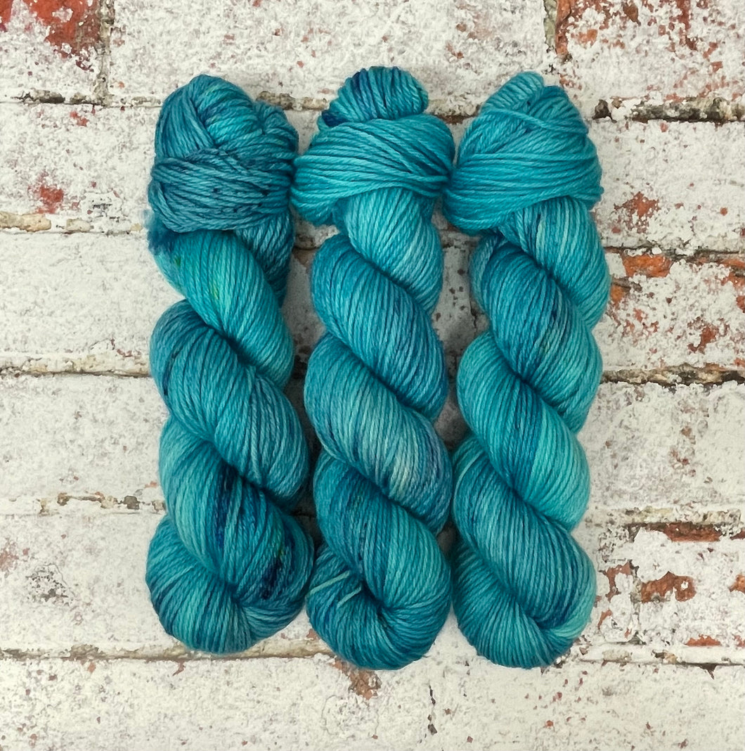 Superwash Merino DK/Light Worsted Yarn Wool, 100g/3.5oz, Beyond The Irish Sea