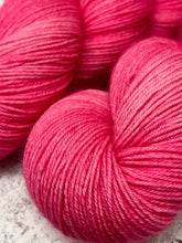 Load image into Gallery viewer, Superwash BFL Nylon Ultimate Sock Yarn, 100g/3.5oz, Hot Mess
