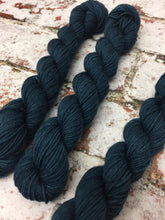 Load image into Gallery viewer, Bluefaced Leicester Sock Mini, 20g/0.7oz, Malice Through the Looking Glass
