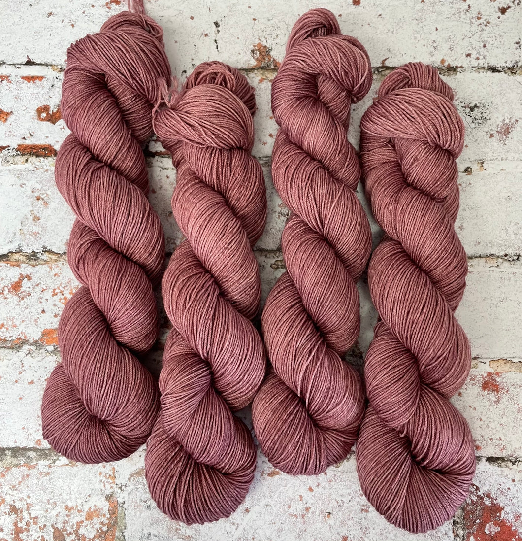 Superwash BFL Nylon Ultimate Sock Yarn, 100g/3.5oz, Rosebud