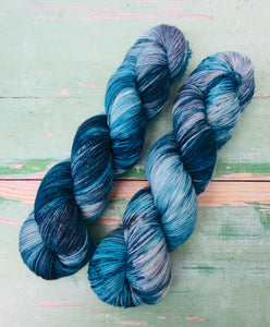 Superwash Merino Nylon Titanium Sock Yarn, 100g/3.5oz, Ship of Fools