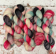 Load image into Gallery viewer, Superwash Sport/5 Ply Yarn Wool, 100g/3.5oz, Show Girl
