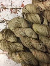 Load image into Gallery viewer, Superwash BFL Nylon Ultimate Sock Yarn, 100g/3.5oz, Gruel
