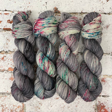 Load image into Gallery viewer, Superwash Sport/5 Ply Yarn Wool, 100g/3.5oz, High School Reunion
