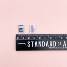 Load image into Gallery viewer, Kylie and the Machine Woven Labels - Rainbow Mini Hands
