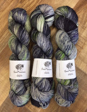 Load image into Gallery viewer, Dye to order - Merino Chunky
