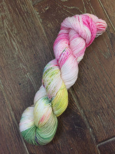 Superwash Merino Single Ply Fingering Yarn, 100g/3.5oz, Look at the Flowers
