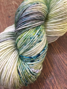 Superwash Merino Single Ply Fingering Yarn, 100g/3.5oz, Tell it to the Frogs