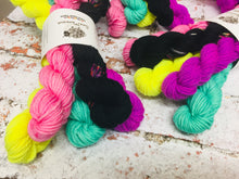 Load image into Gallery viewer, Superwash Merino Nylon DK/Light Worsted Minis, 100g/3.5oz, Acceptable In The 80s
