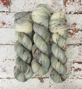Superwash Merino Nylon Titanium Sock Yarn, 100g/3.5oz, The Brave Man