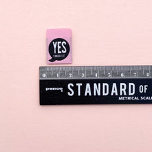 Load image into Gallery viewer, Kylie and the Machine Woven Labels - Yes I Made It
