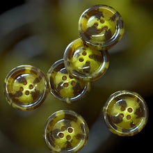 Load image into Gallery viewer, Yellow and Brown Speckled Buttons, 19mm
