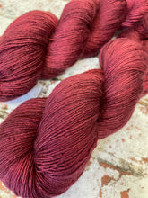 Load image into Gallery viewer, Non Superwash Mulberry Silk Extra Fine Merino Blend Single Ply Fingering Luxury Yarn, 100g/3.5oz, Judas
